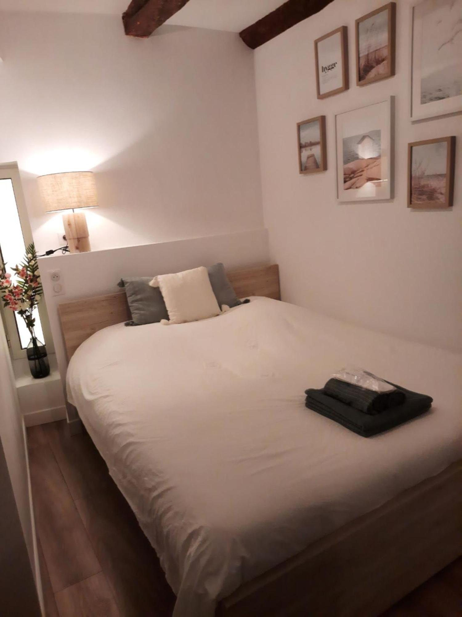 Beautiful Old Town Flat, Near The Apartment *